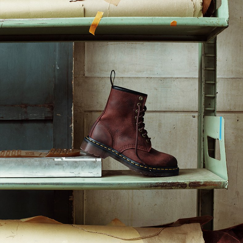Осінній вайб? Dr. Martens!