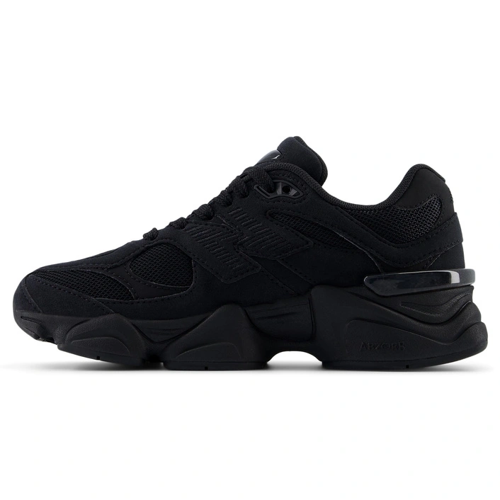 Дитячі кросівки New Balance 9060 GC9060BB чорні