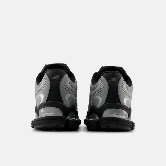 New Balance Кросівки 2000 U20006OU
