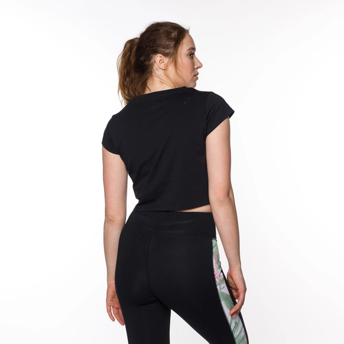 Жіноча футболка New Balance Essentials Botanical чорна