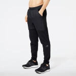 New Balance SPODNIE Q SPEED JOGGER MP23287BK