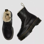 Dr. Martens утеплені черевики на платформі Jadon Pisa чорні 25637001