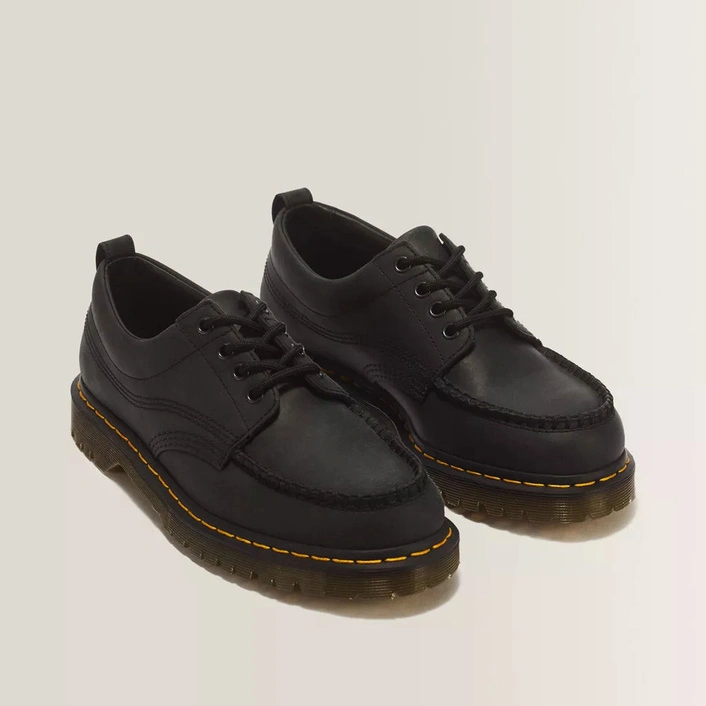 Dr. Martens туфлі Lowell 4 Eye Crazy Horse чорні 43679001