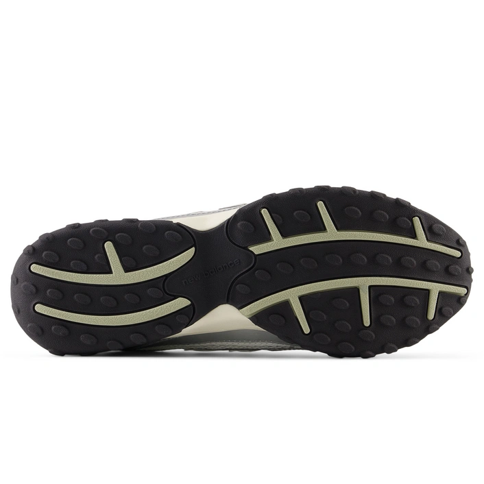 New Balance U204LSWB