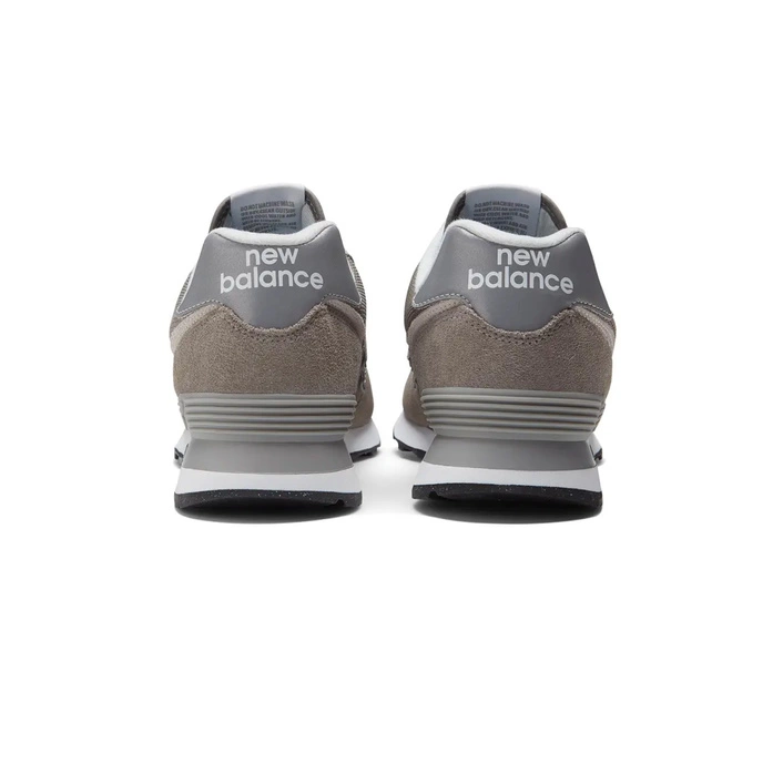 Чоловічі кросівки New Balance 574 ML574EVG 2E сірі