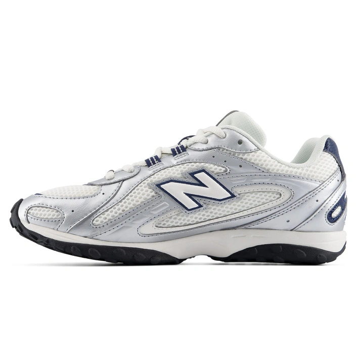 Кросівки New Balance 204L U204LPC сріблясті
