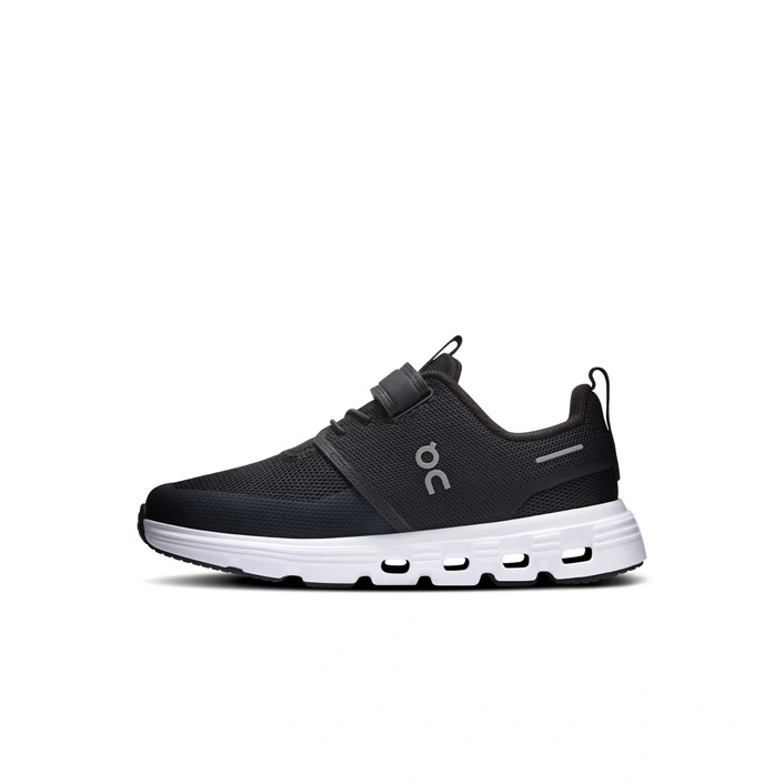 On CLOUD PLAY 2 Black-White 3KG30010299