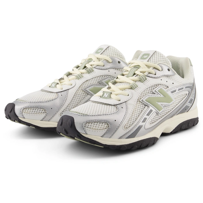 New Balance U204LSWB