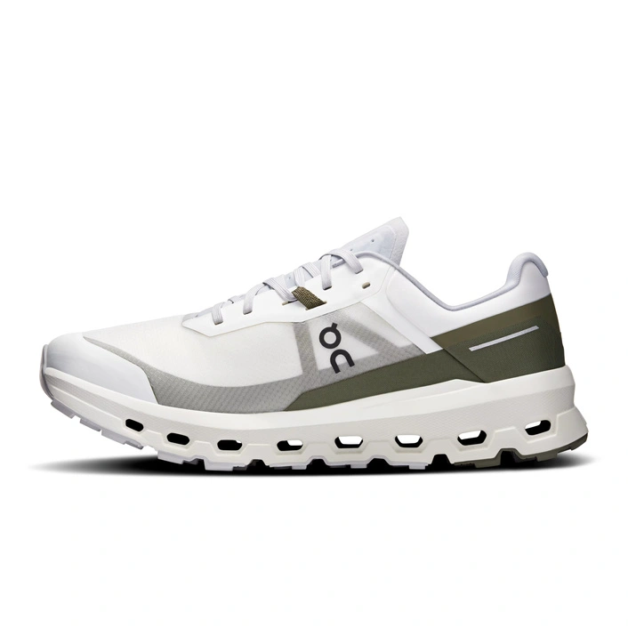 On CLOUDVISTA 2 Ivory/Olive 3ME30113427