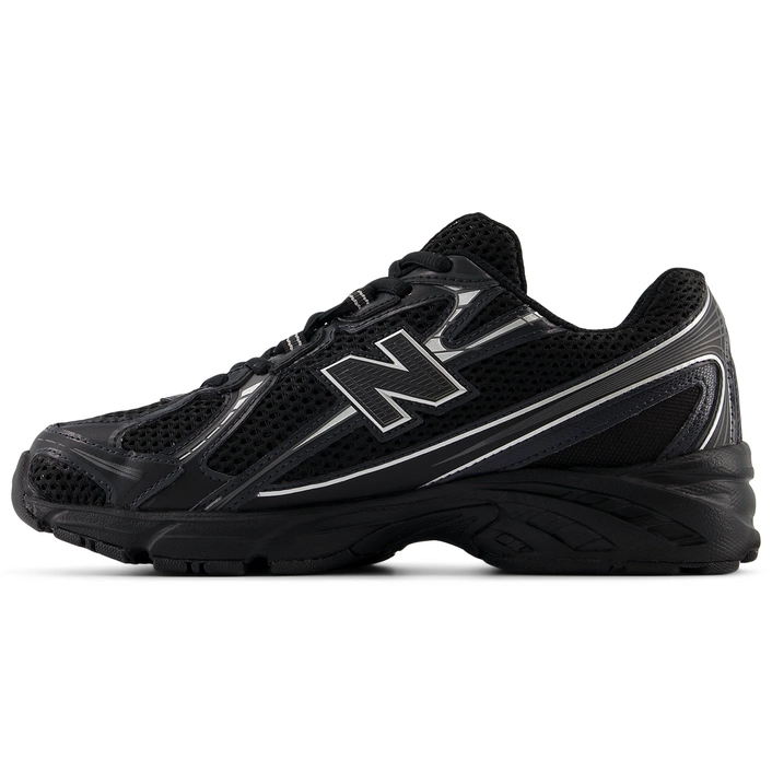 New Balance Чорні Кросівки U740BM2