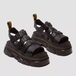 Dr. Martens сандалі на платформі Mattison 3 Strap чорні жіночі 40891001