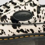 Dr. Martens туфлі Buzz 5-Eye Dalmatian зі шкіри з ворсом кремово-чорні жіночі 42846100