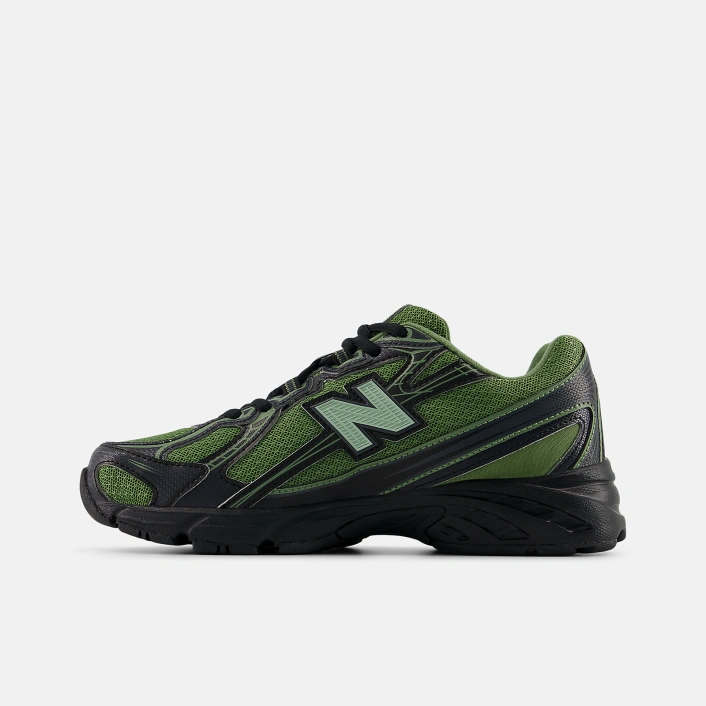 New Balance Кросівки 740 G740741