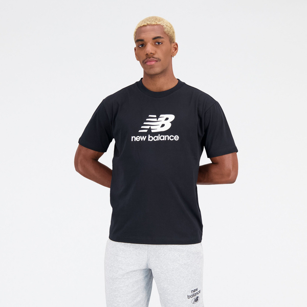 NEW BALANCE KOSZULKA ESSENTIALS STACKED LOGO