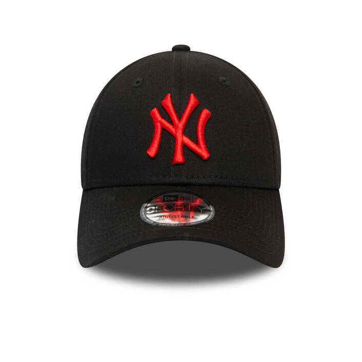 New Era New York Yankees Essential Logo Black 9FORTY Cap
